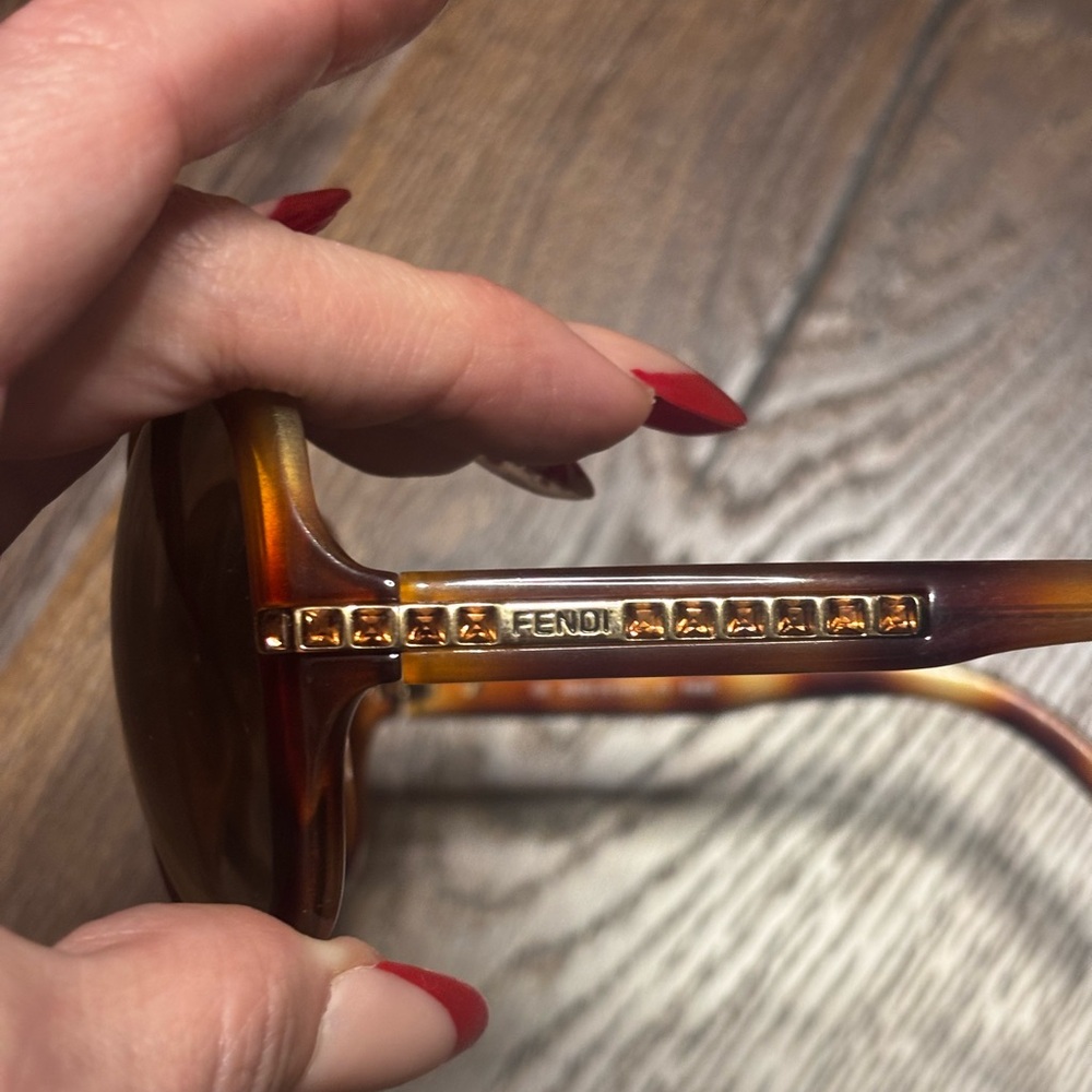 Fendi Elegant Brown tortoise shell Sunglasses with rhinestones Authentic - Picture 6 of 9